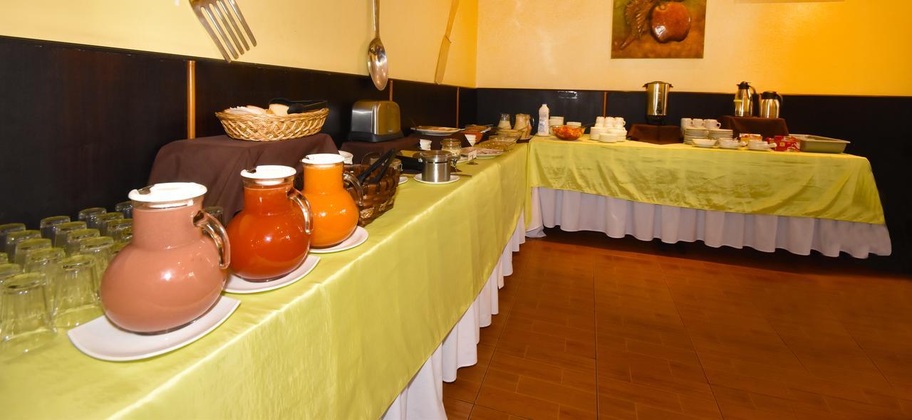 Hotel Montecarlo Ibarra Esterno foto